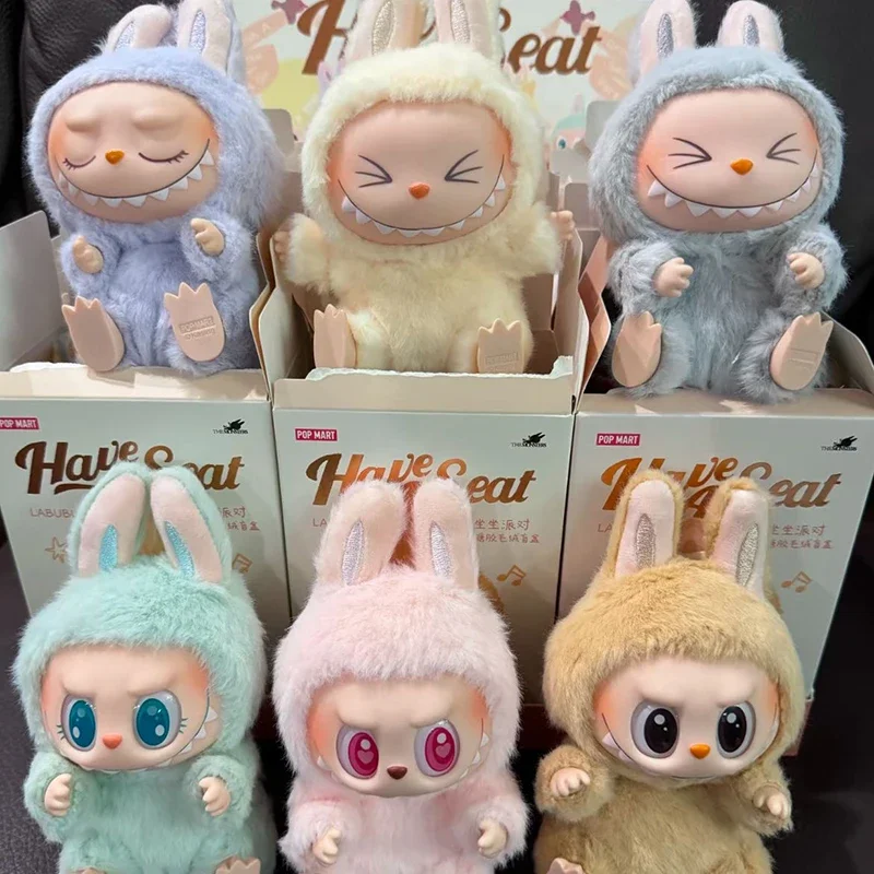 Sb9ed49275c794f969243568bbf3a0d58J.webp LABUBU monsters poupée en peluche mignonne, porte-clés,17 cm, pour décoration d'intérieur, cadeaux de fête – Image 1