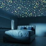 100 pièces brillent dans le noir étoiles, autocollants fluorescents étoiles pour murs et plafonds – Image 3